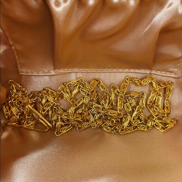 Purse - Picture 2 of 4